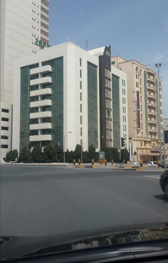 Apartmán Al Abbas Tower Manáma Exteriér fotografie